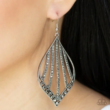 Showcase Sparkle - Silver Earrings